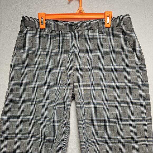 Travis Mathew Men's Plaid Golf Shorts Chino Casual Quick Dry Size 36 Pockets - Picture 2 of 7